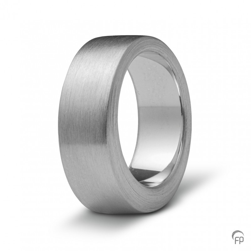 Schurend accu spreker Zilveren Ring: Mat (8 mm breed) - Ringen - West Gedenktekens